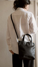 Load image into Gallery viewer, Juju & Co Mini Shopper Black