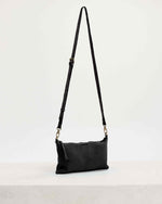 Load image into Gallery viewer, Juju & Co Monterey Crossbody Black