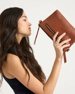 Load image into Gallery viewer, Juju & Co Monterey Crossbody Cognac
