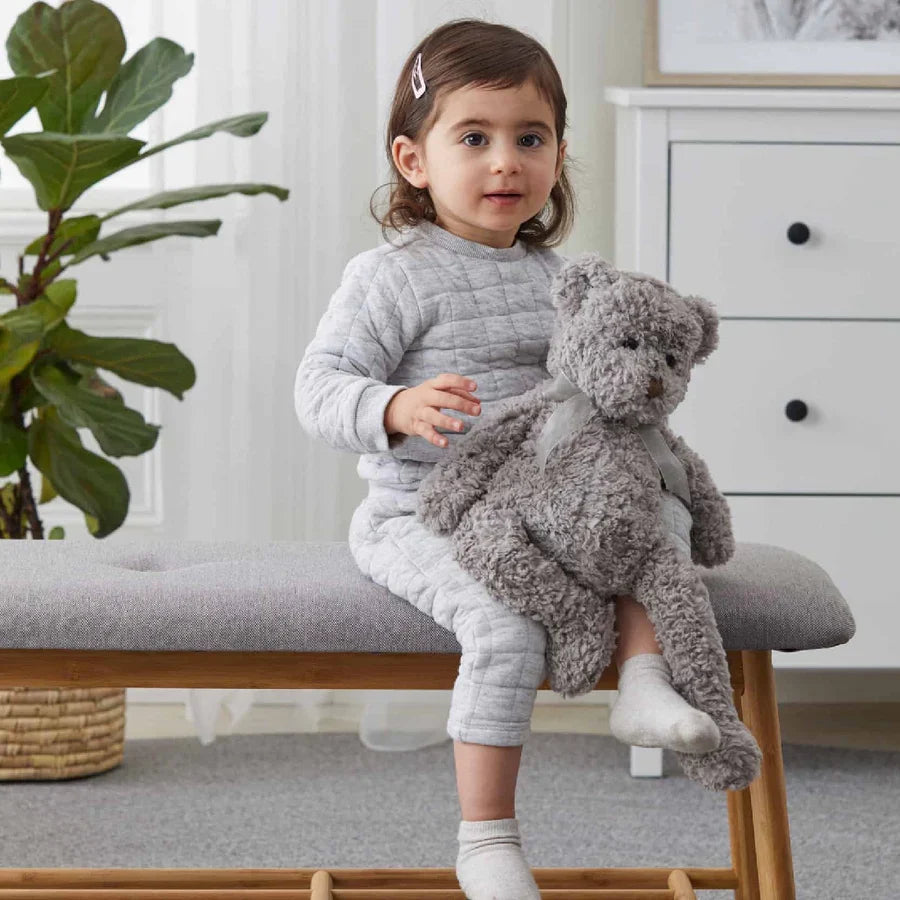 Jiggle & Giggle: A World of Whimsy and Wonder for Little Ones