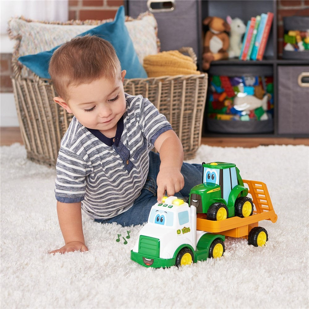 John Deere Farmin Friends Hauling Set - Lights & Sounds