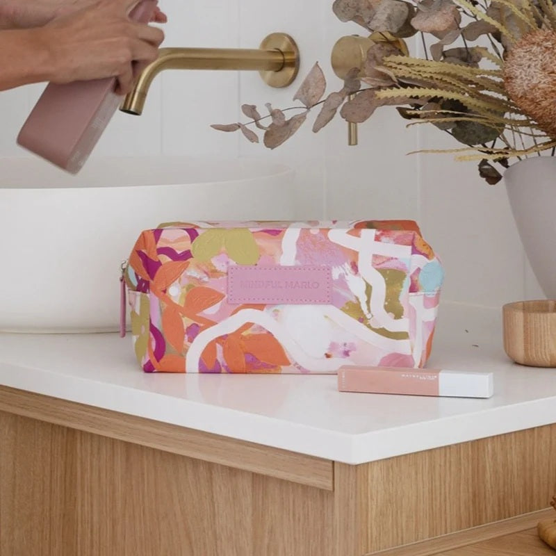 Mindful Marlo Box Makeup Bag - Ivy