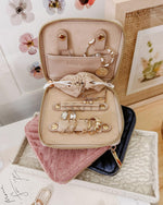 Load image into Gallery viewer, Louenhide Juniper Jewellery Case Velvet Spice
