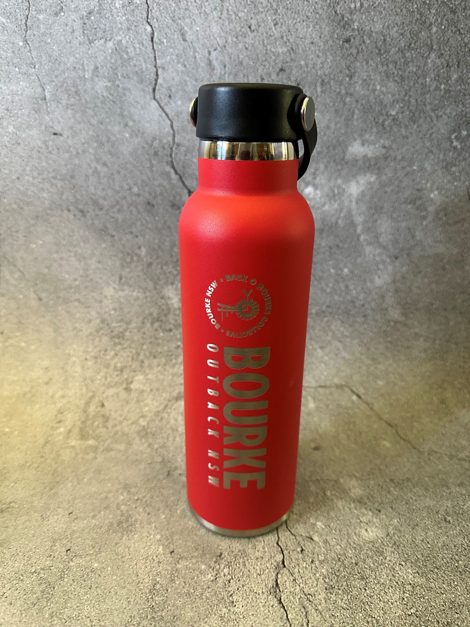 Bourke Flask With Handle 600ml S/steel [clr:red]