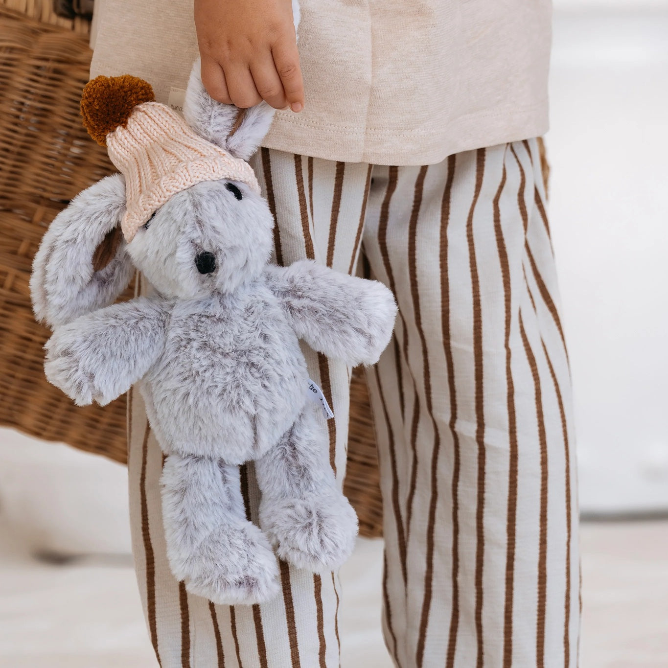 And The Little Dog Laughed Edith Rabbit