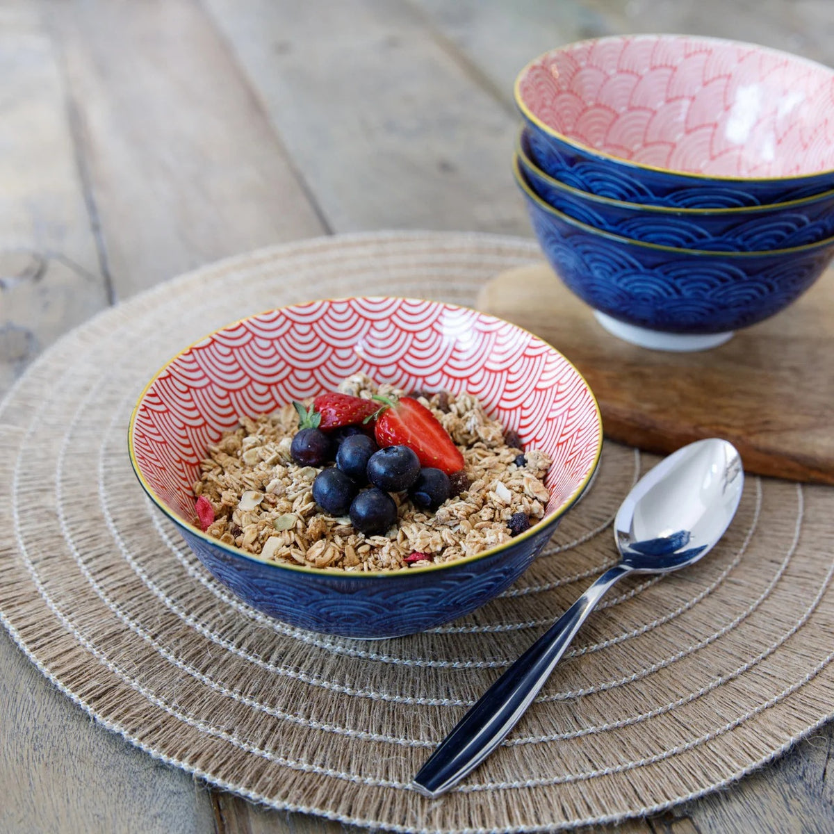 Mikasa Bowl 15.5cm Blue Red Arc