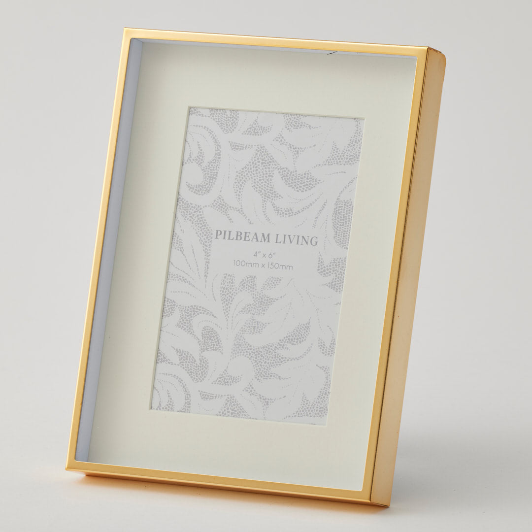 Pilbeam Living Bennett 4 X 6 Photo Frame - Gold