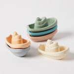 Load image into Gallery viewer, Jiggle &amp; Giggle Eco-friendly Splash &amp; Pour Boats
