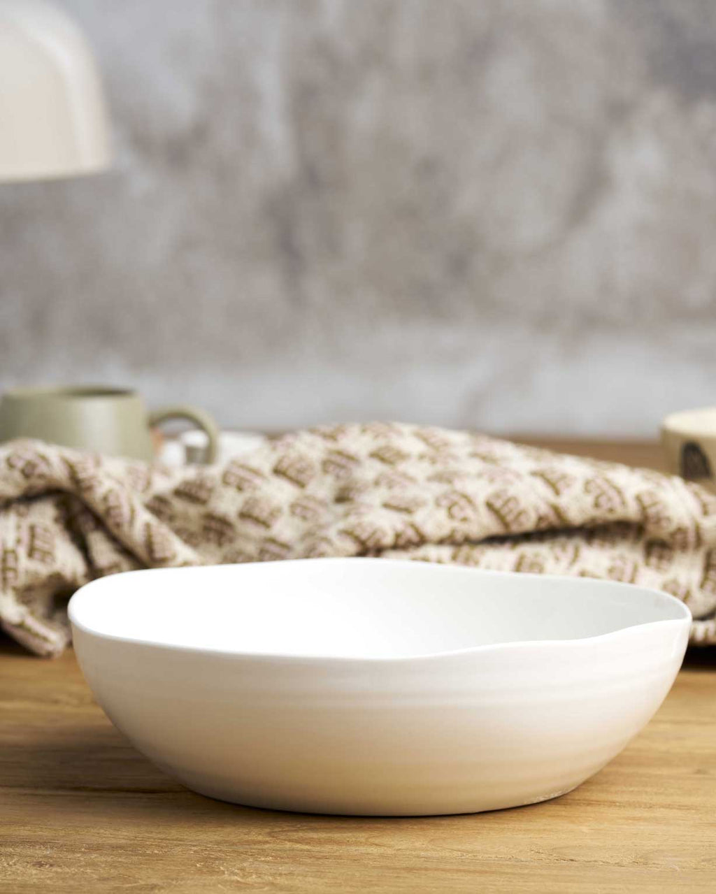 Robert Gordon Serving Bowl 26.5cm - At Home White