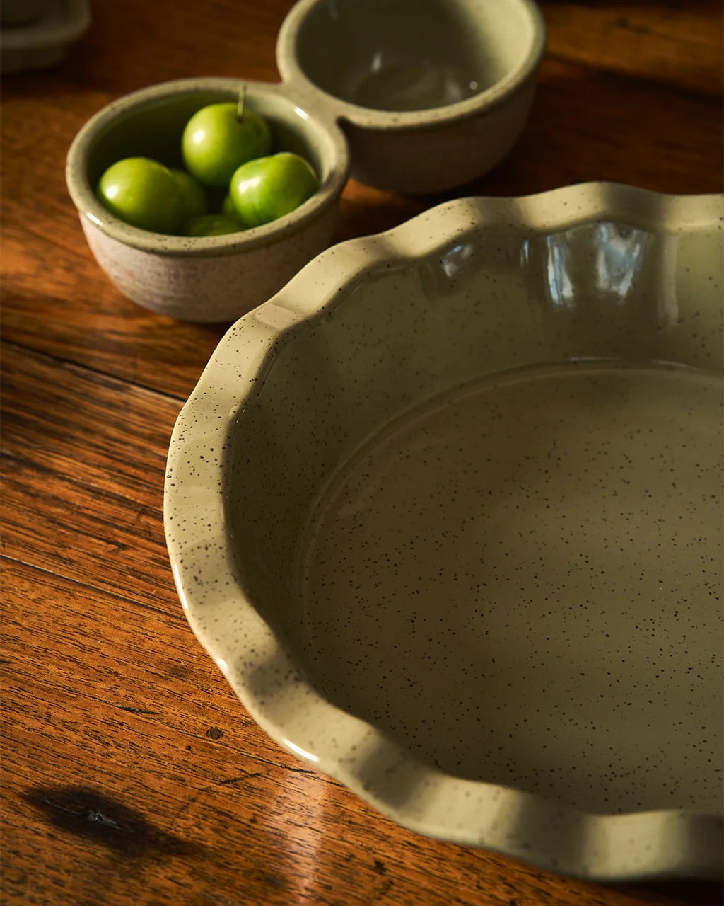 Robert Gordon Pie Dish 28cm Peppercorn - Kitchen Life