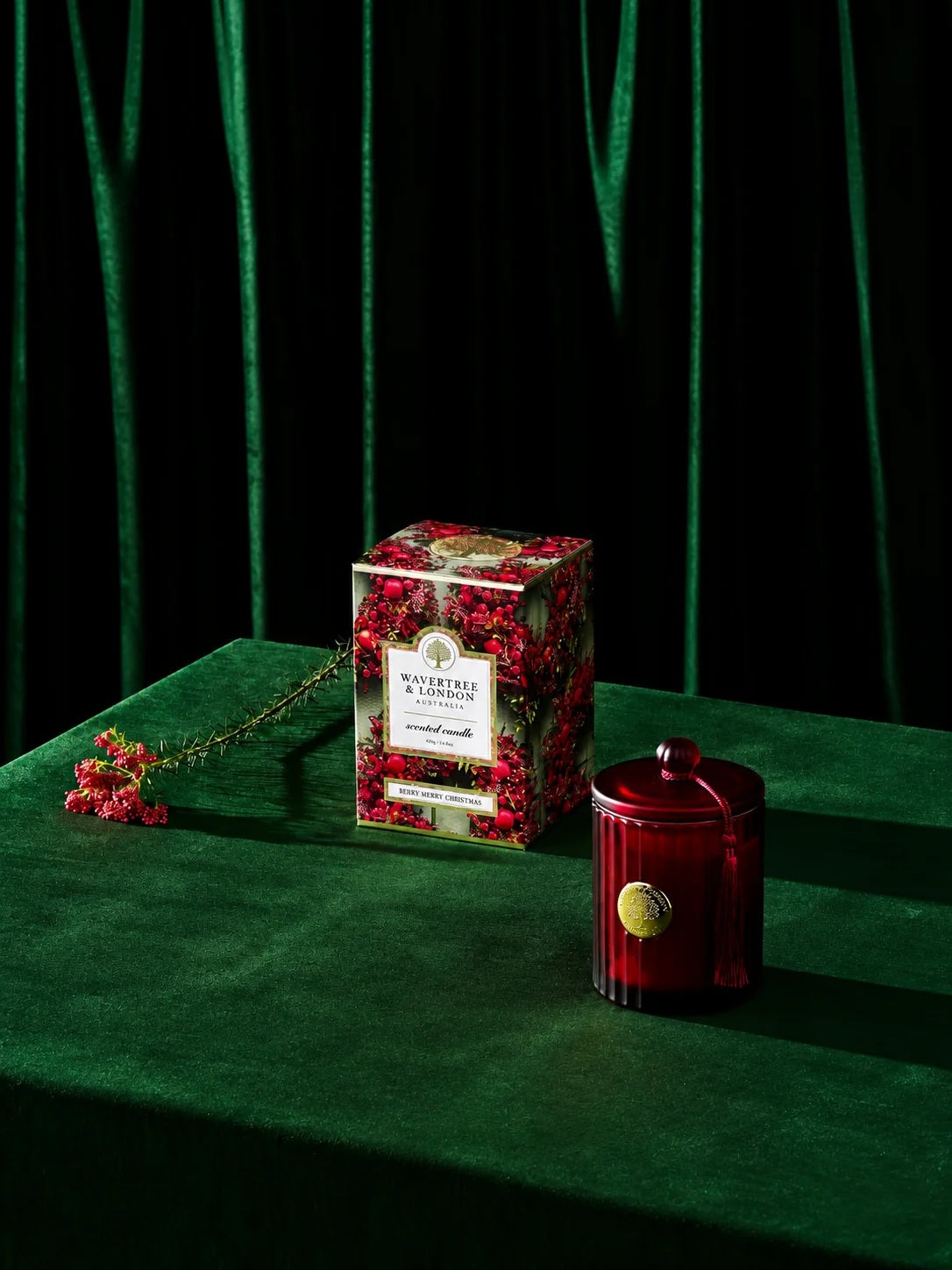 Wavertree & London Berry Merry Candle 410g