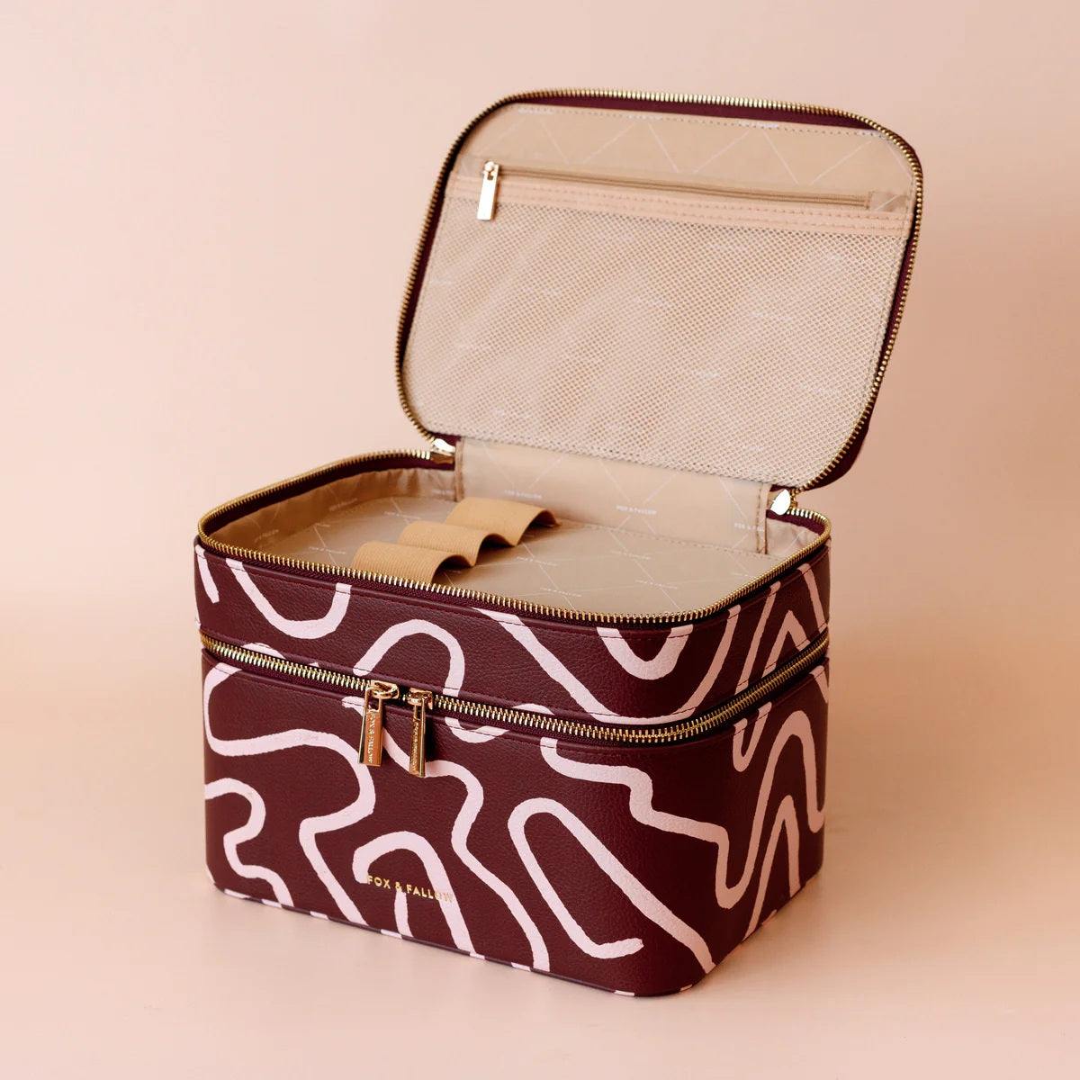 Fox & Fallow Como Vanity Case - The Classic