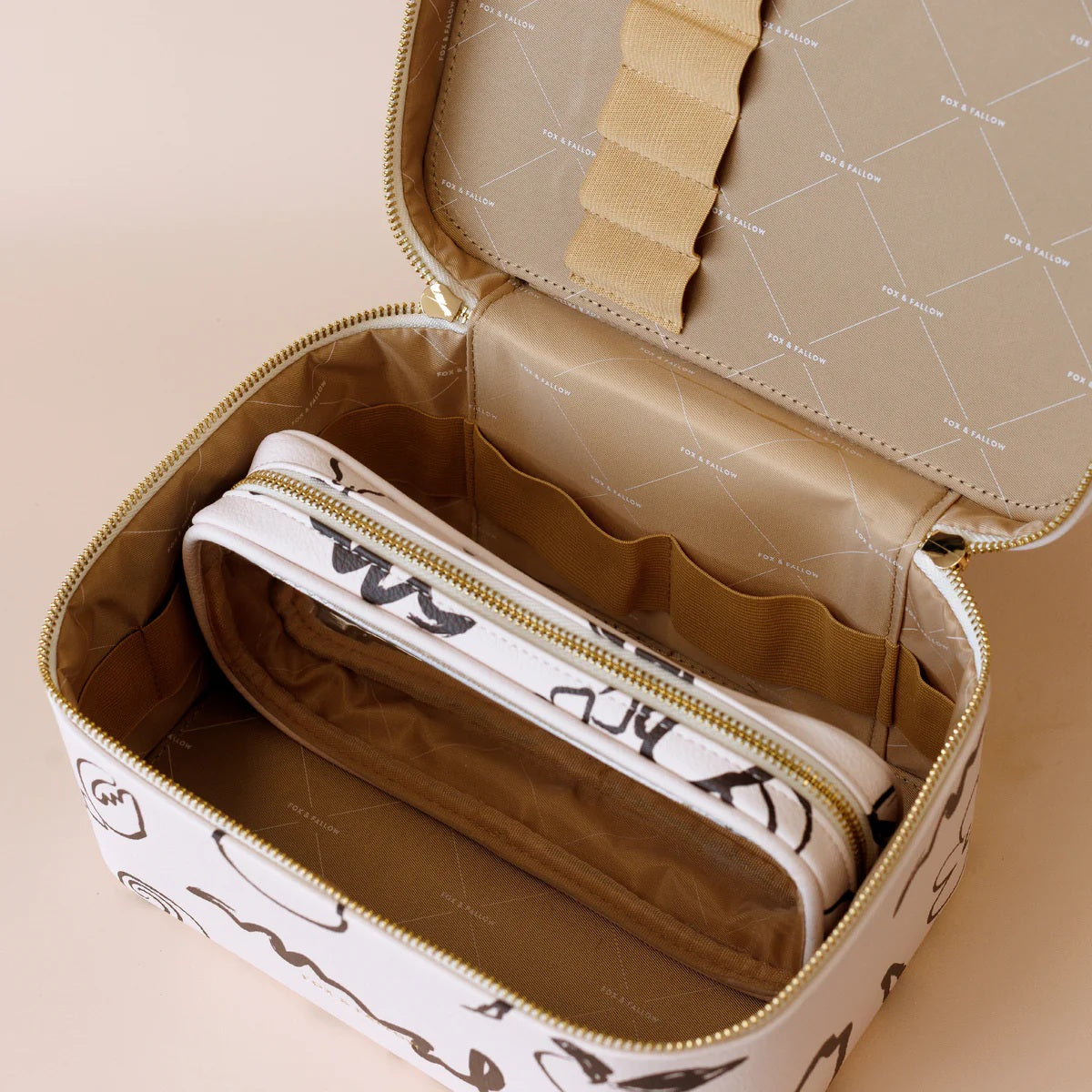 Fox & Fallow Amalfi Vanity Case - The Classic