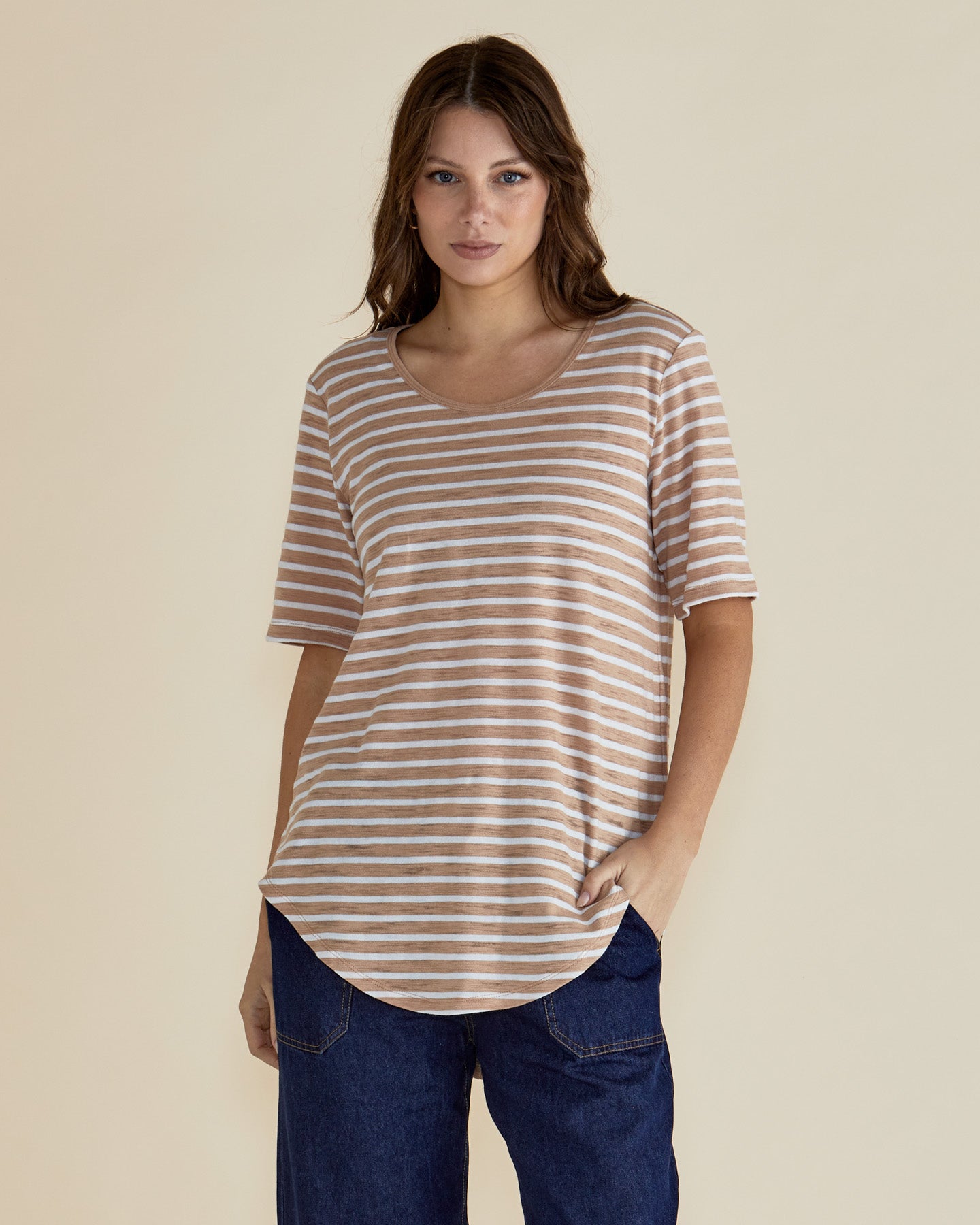 Betty Basics Ariana Tee Beige Stripe [sz:8]
