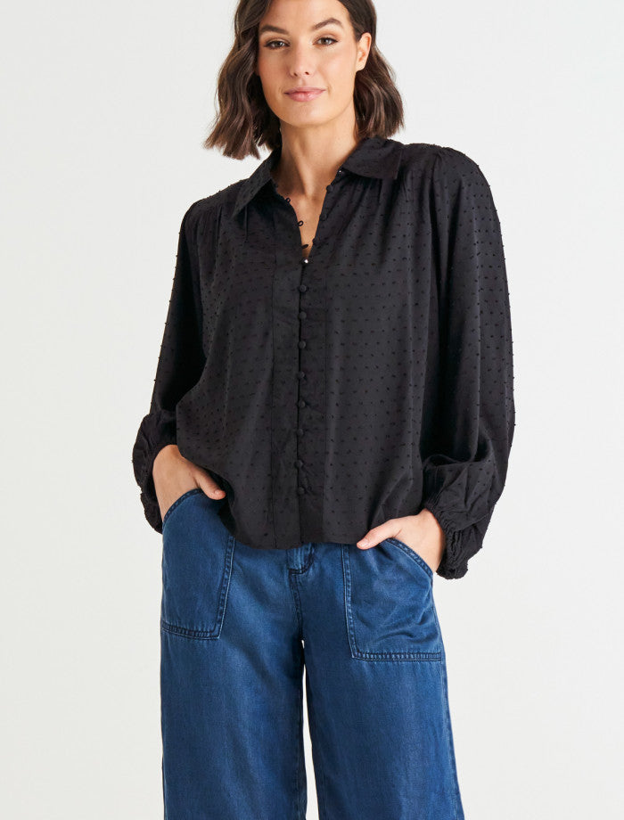 Betty Basics Sinead Cuff Sleeve Textured Shirt - Black [sz:8]