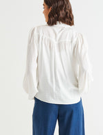 Load image into Gallery viewer, Betty Basics Sinead Cuff Sleeve Textured Shirt - White [sz:8]
