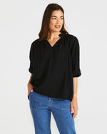 Load image into Gallery viewer, Betty Basics Cecilia Blouse Black [sz:8]
