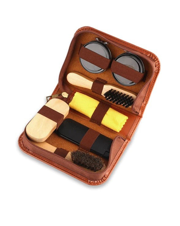 Mens Republic Shoe Shine Kit 7 Pieces In Zipper Bag
