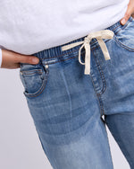 Load image into Gallery viewer, Foxwood Juliette Jogger Jean Light Blue [sz:8]
