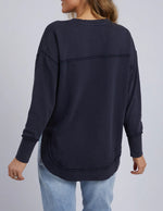 Load image into Gallery viewer, Foxwood Washed Simplified Crew Navy [sz:8]

