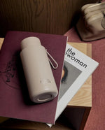 Load image into Gallery viewer, Frank Green Ceramic Reusable Bottle 34oz/1l Moon Dust With Flip Straw Lid
