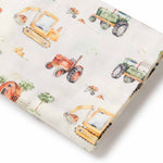 Load image into Gallery viewer, Snuggle Hunny Diggers &amp; Tractors Organic Muslin Wrap
