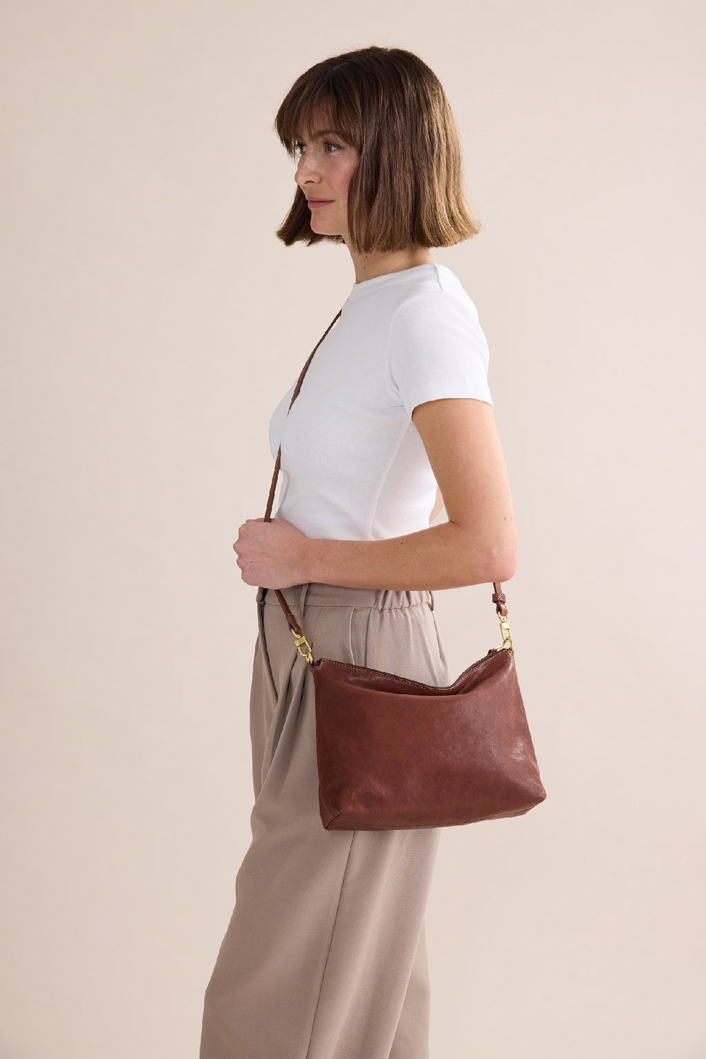 Juju & Co Augusta Crossbody Bag Cognac