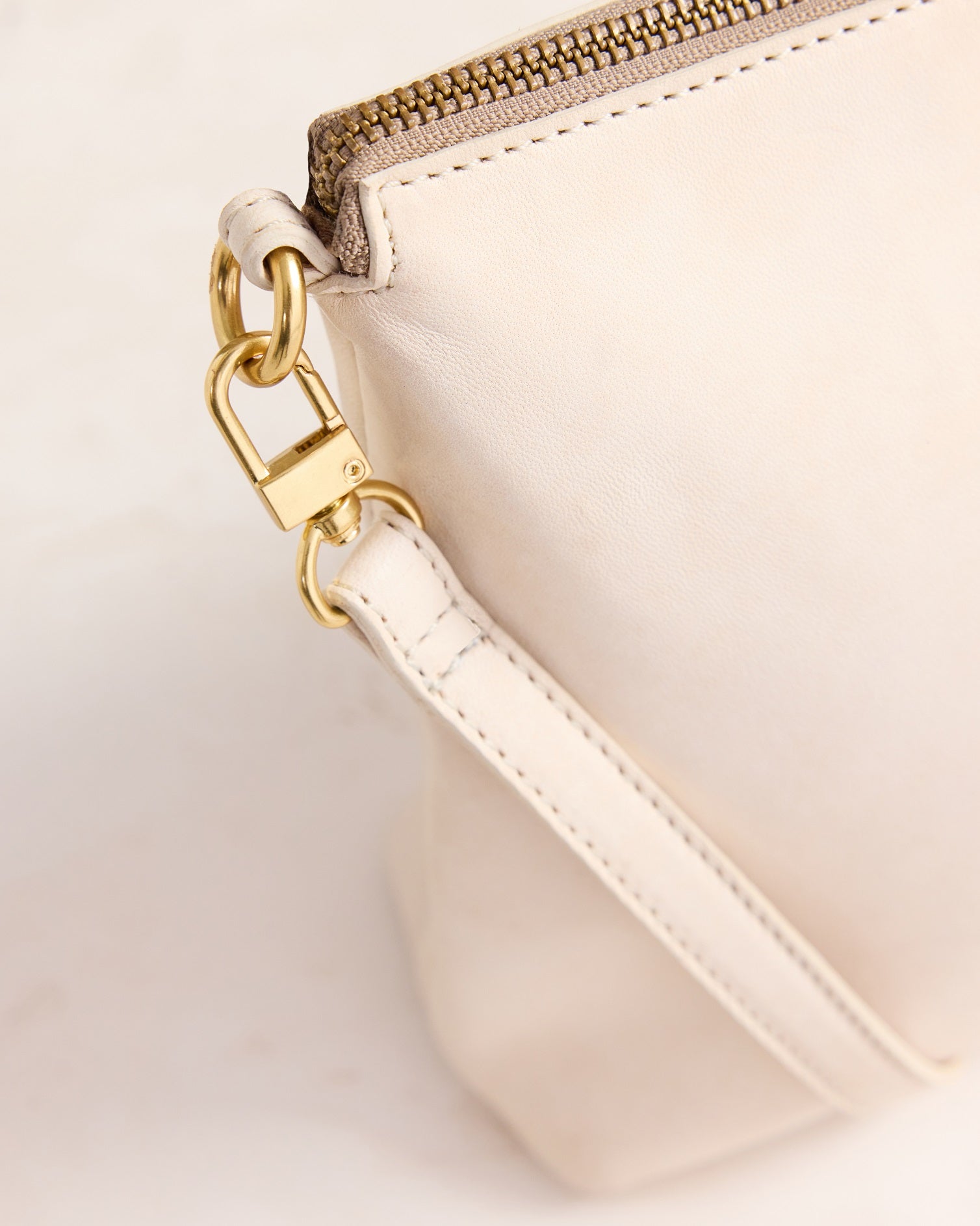 Juju & Co Augusta Crossbody Bag Ivory