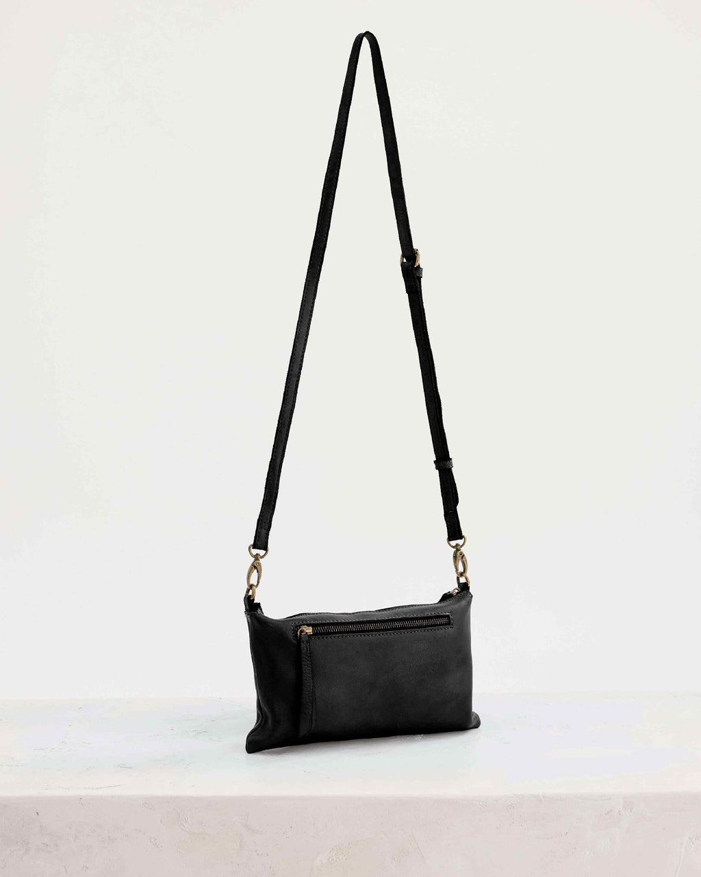 Juju & Co Monterey Crossbody Black
