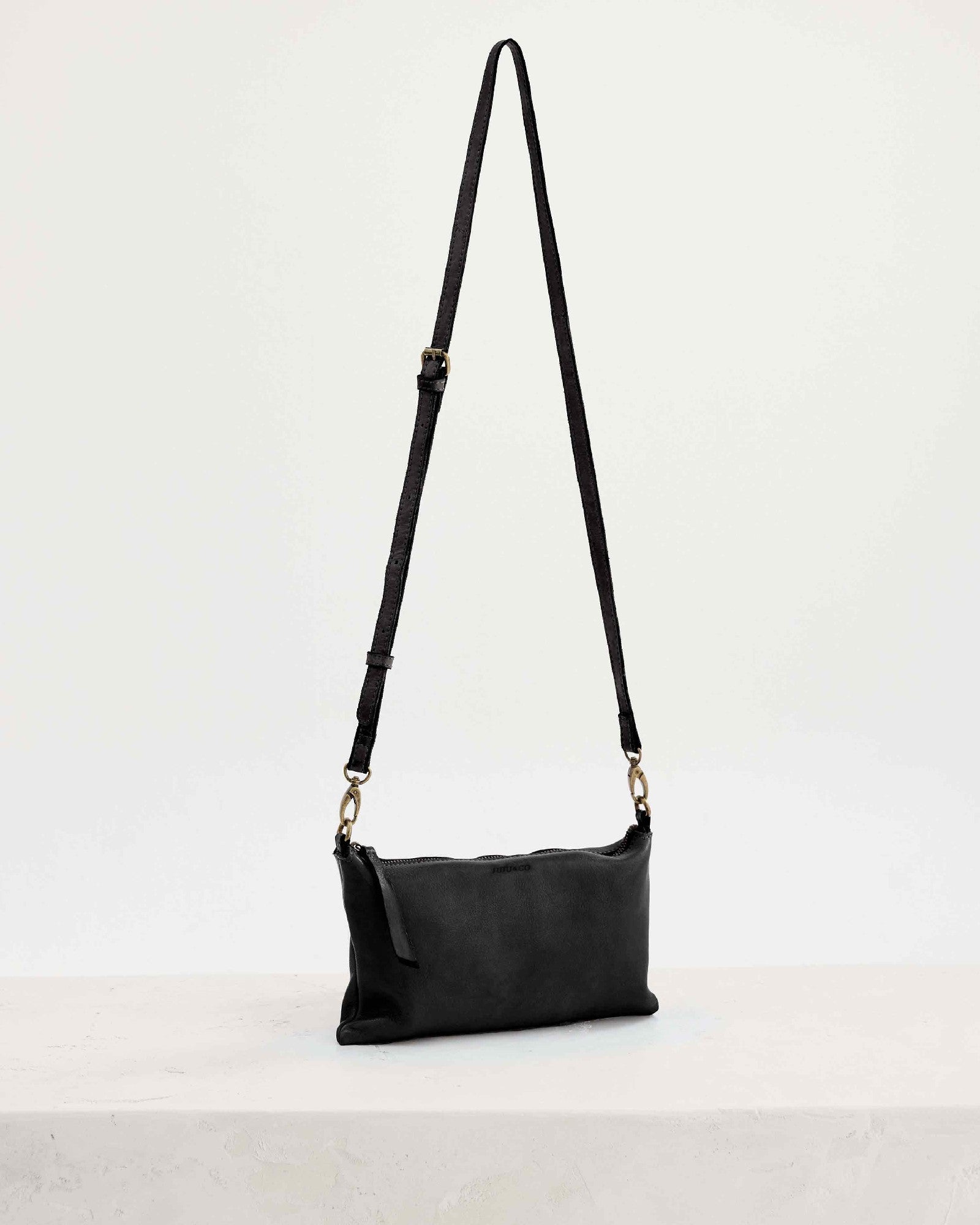 Juju & Co Monterey Crossbody Black