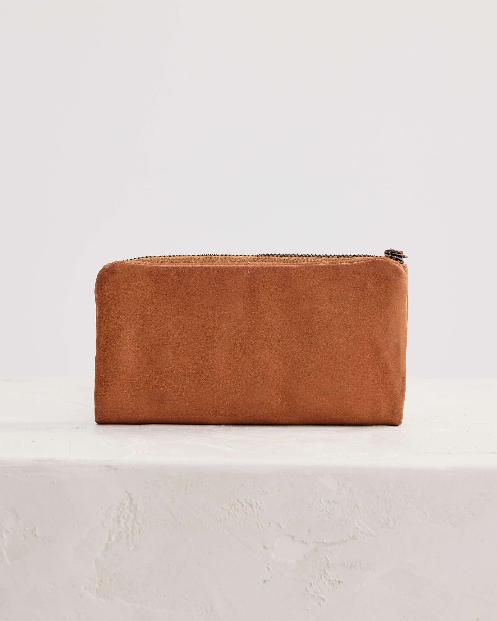 Juju & Co Large Capri Wallet Tan