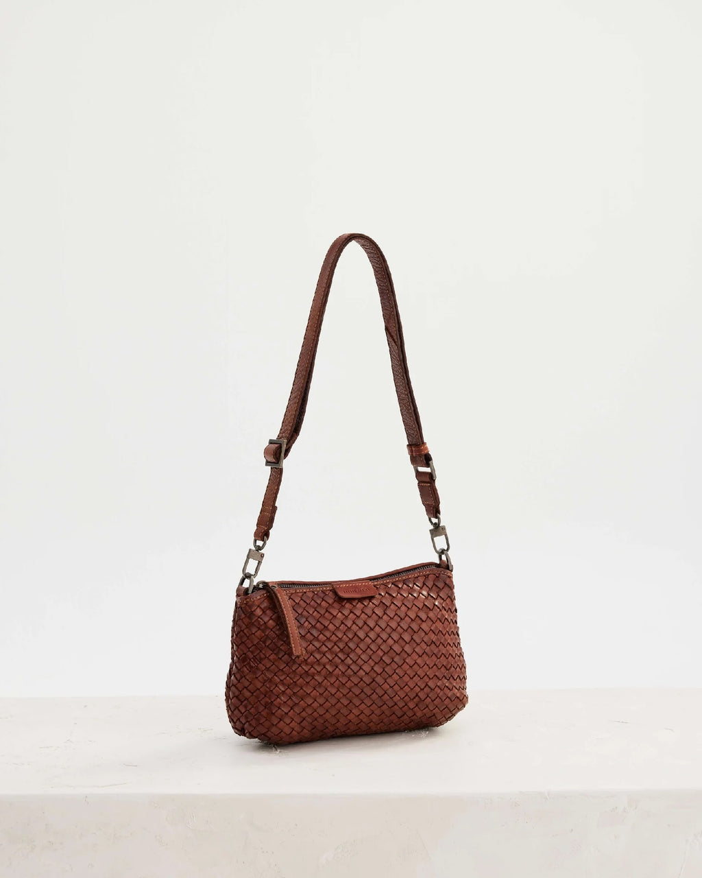 Juju & Co Basque Woven Crossbody Bag Amber