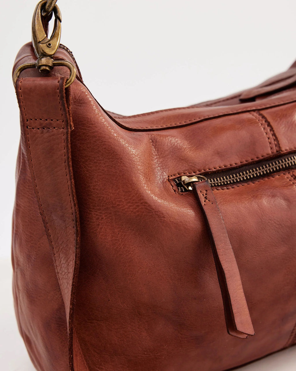 Juju & Co Signature Slouchy Bag - Cognac