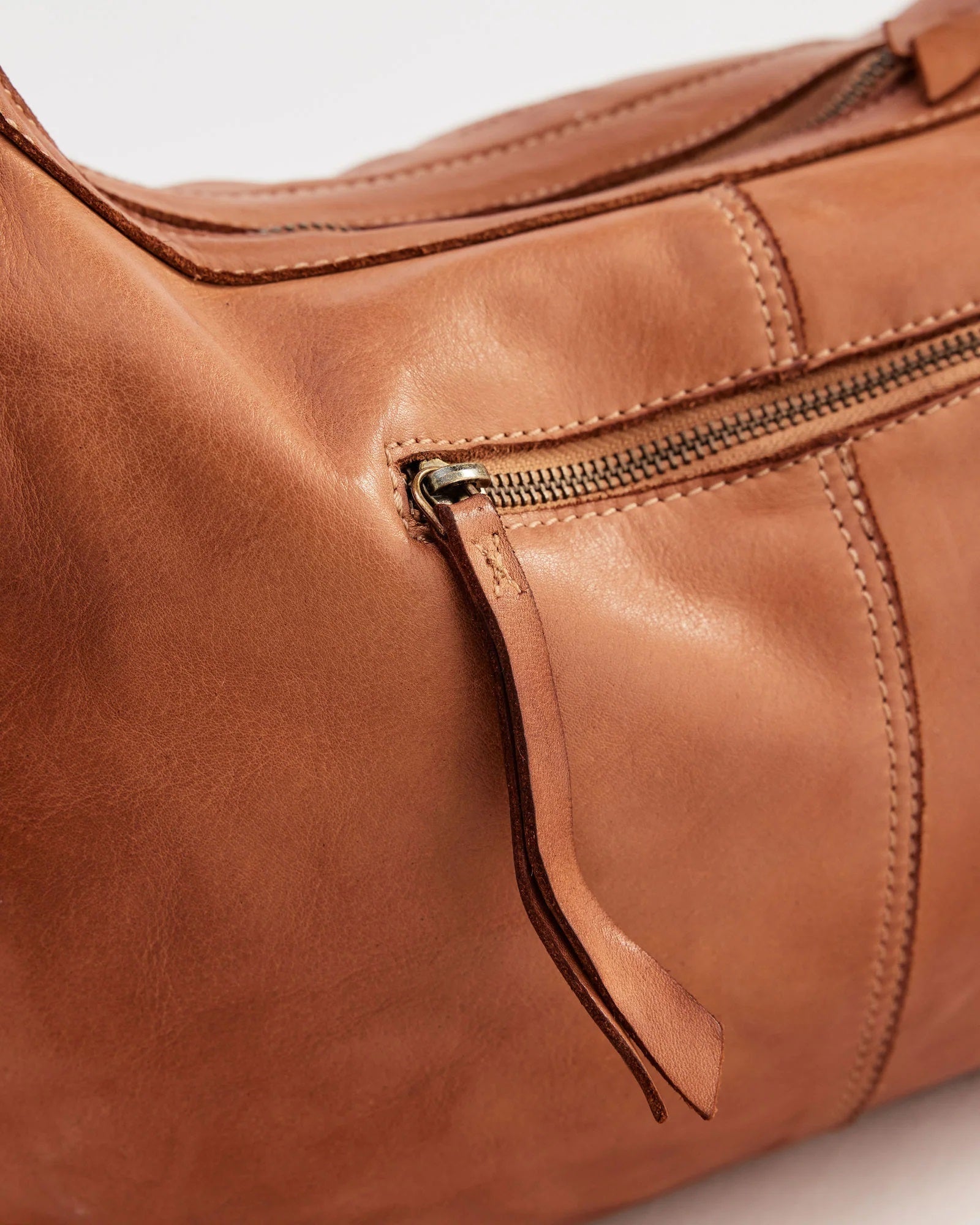 Juju & Co Signature Slouchy Bag - Tan