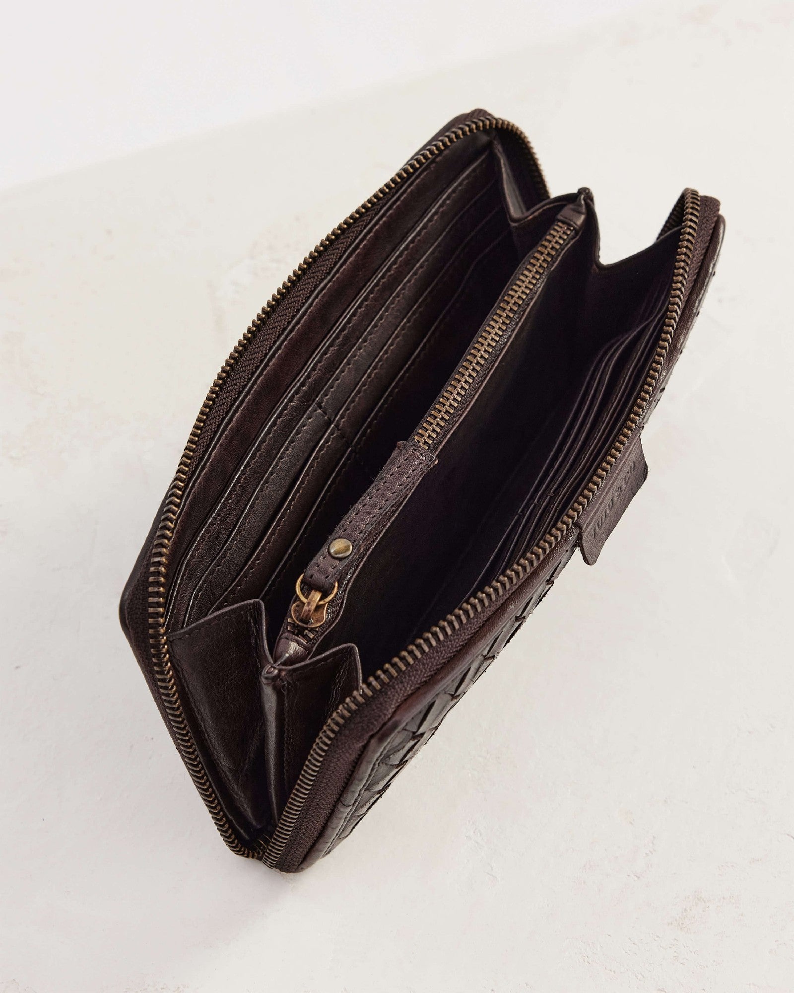 Juju & Co Large Basque Wallet - Chocolate