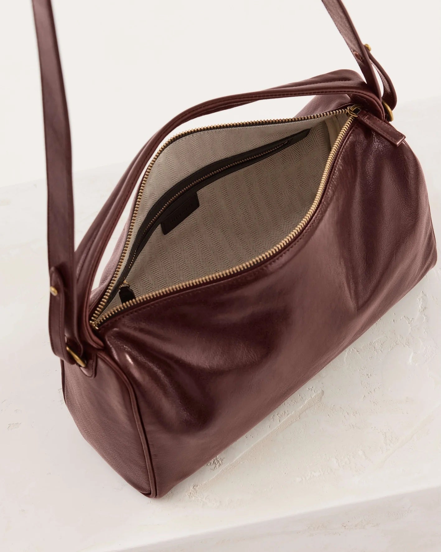 Juju & Co Bolster Bag Maple
