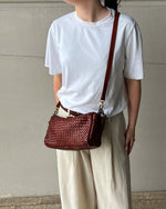 Load image into Gallery viewer, Juju &amp; Co Basque Midi Bag Amber
