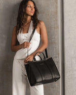 Load image into Gallery viewer, Louenhide Manhattan Tote Bag - Black
