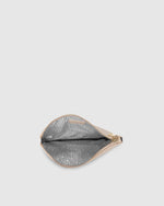 Load image into Gallery viewer, Louenhide Louie Pouch - Saddle Malt
