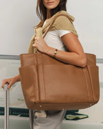 Load image into Gallery viewer, Louenhide Chicago Tote Bag - Nutmeg
