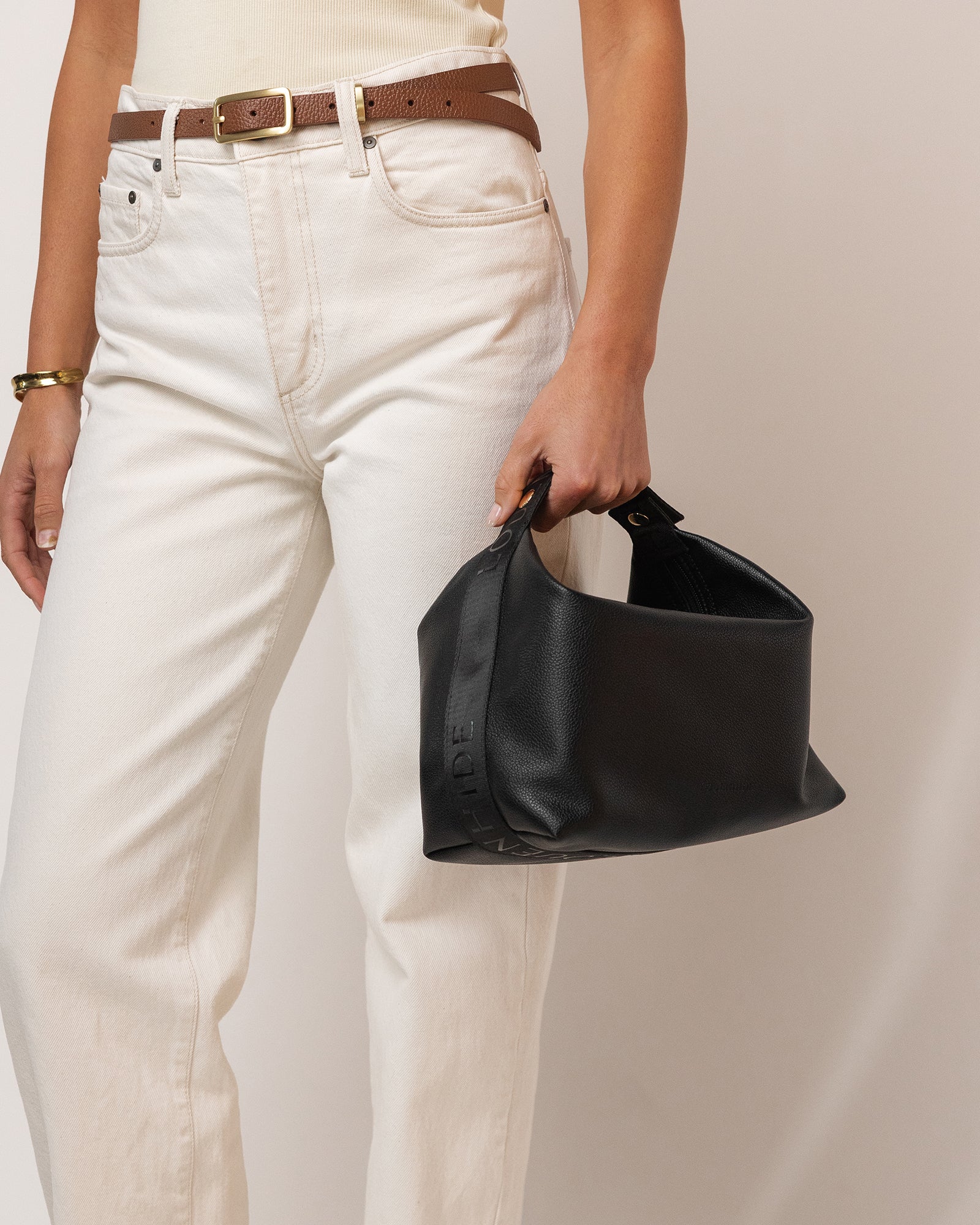 Louenhide Duke Cosmetic Bag - Black