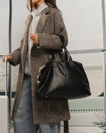 Load image into Gallery viewer, Louenhide Hampton Tote Bag - Black
