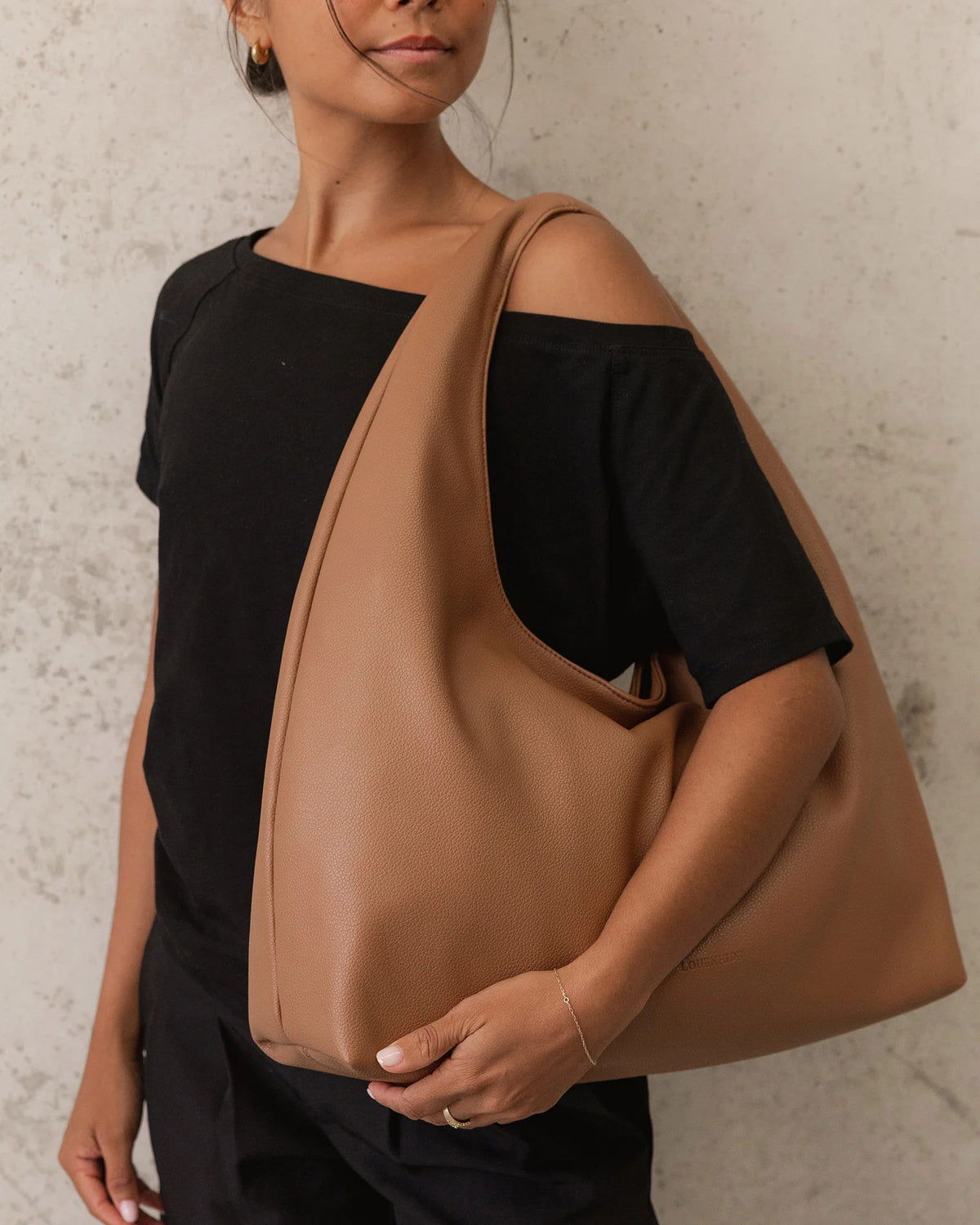Louenhide Monaco Shoulder Bag - Toffee