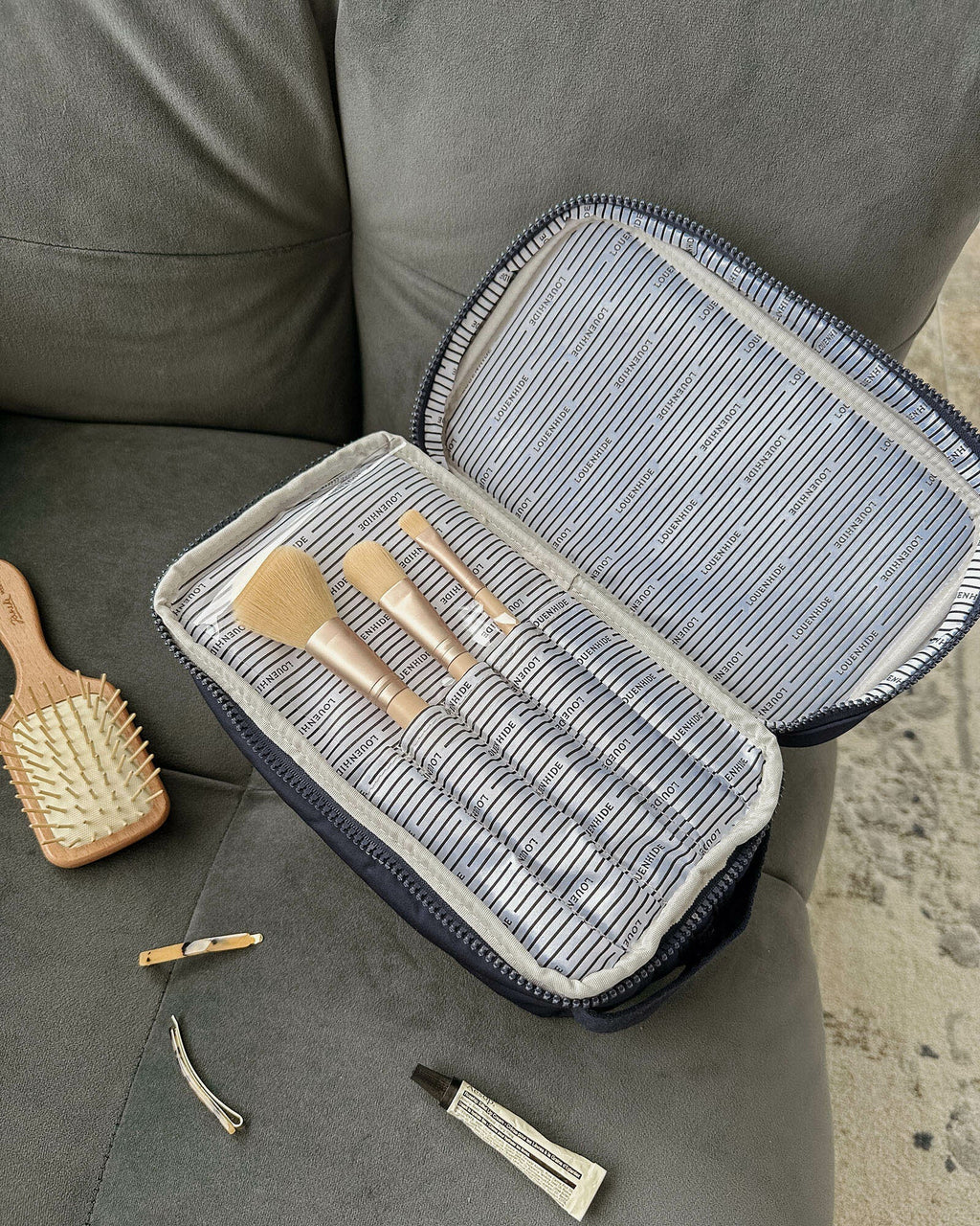 Louenhide Mila Cosmetic Case - Navy