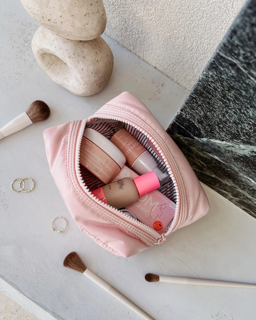 Louenhide Santi Makeup Bag - Baby Pink