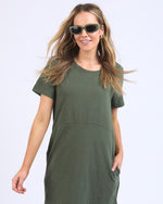 Load image into Gallery viewer, Foxwood Bay Dress Khaki [sz:8]
