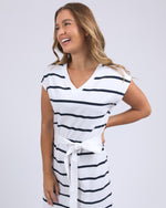 Load image into Gallery viewer, Foxwood Casey Stripe Dress White [sz:10]
