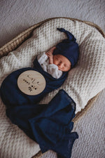 Load image into Gallery viewer, Snuggle Hunny Navy Organic Muslin Wrap
