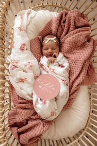 Snuggle Hunny Rosa Diamond Knit Baby Blanket