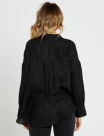 Load image into Gallery viewer, Sass Teresa Linen Oversized Buttondown Shirt Black
